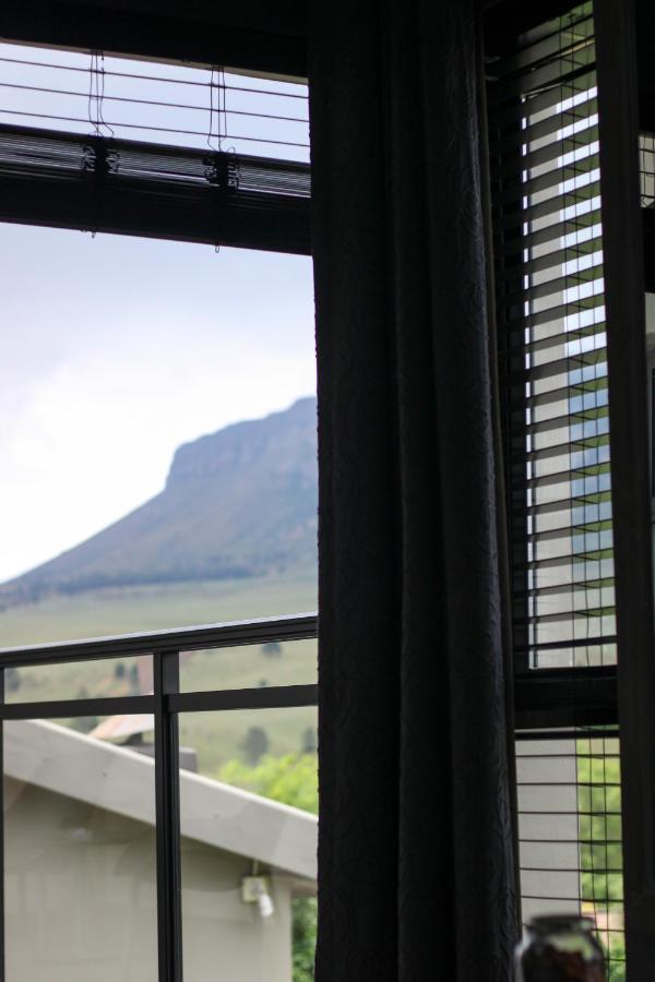 The Raz Bed & Breakfast Harrismith Dış mekan fotoğraf