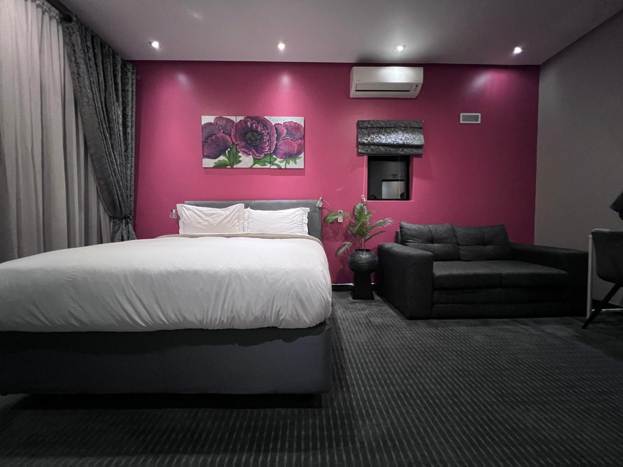 The Raz Bed & Breakfast Harrismith Dış mekan fotoğraf