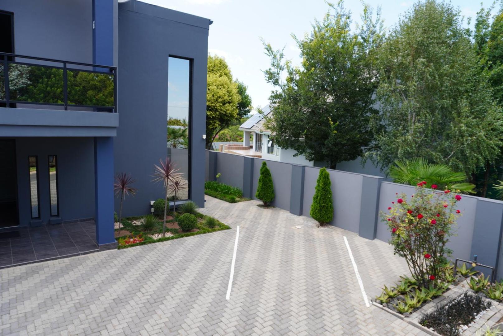 The Raz Bed & Breakfast Harrismith Dış mekan fotoğraf