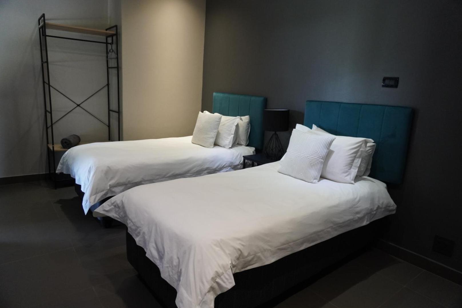 The Raz Bed & Breakfast Harrismith Dış mekan fotoğraf